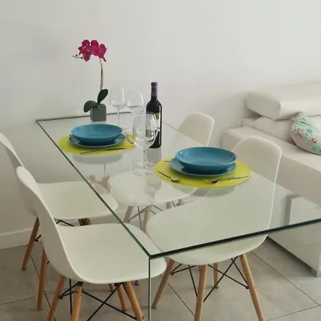 Apartament & Wave *