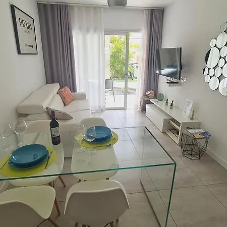 & Wave Apartment